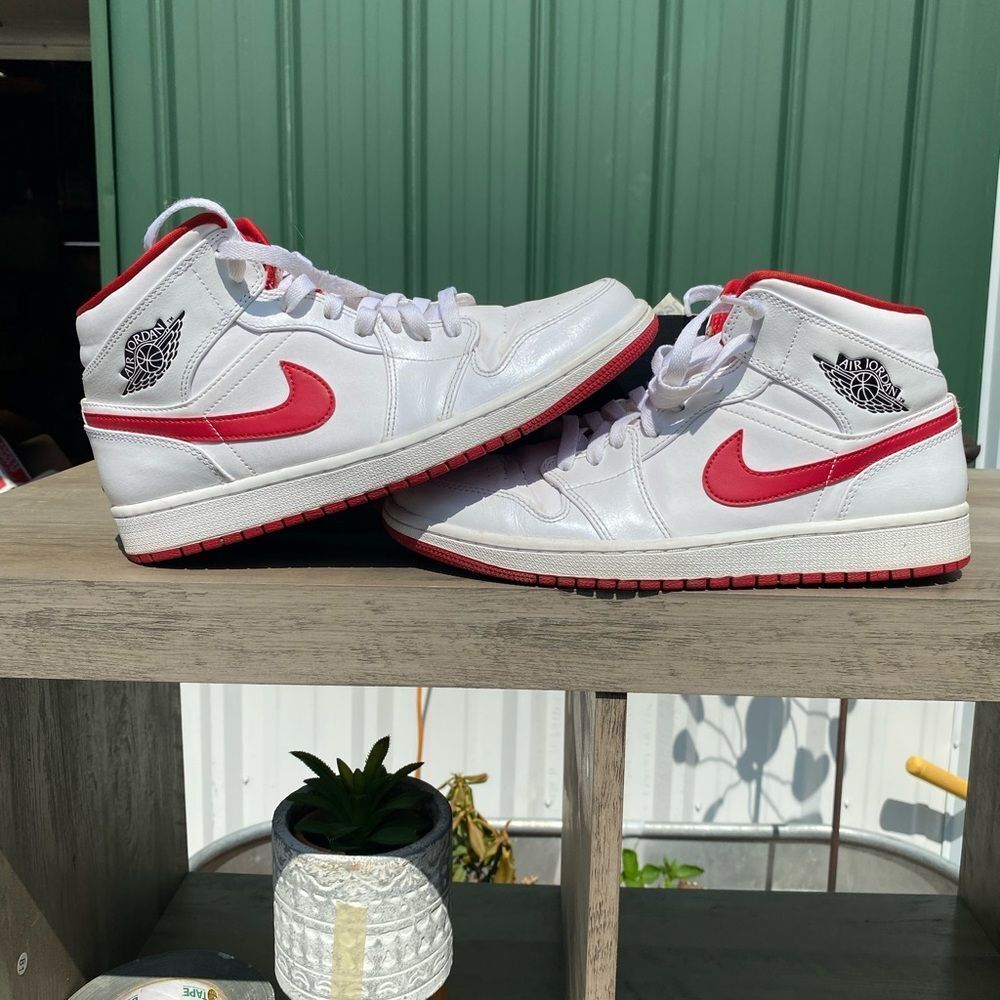 Air Jordan 1 size 9.5